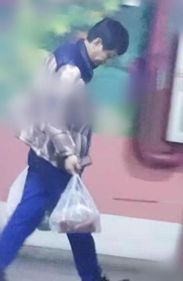 独步竹林